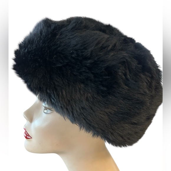 Sheepskin mouton Russian fur hat - Picture 2 of 5
